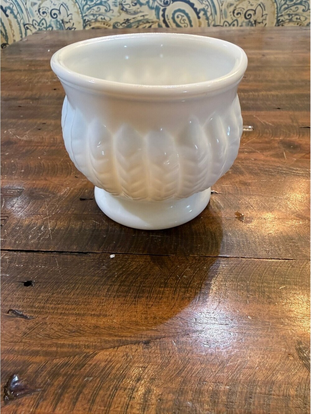 White Ceramic Decorative Planter Pot with Textured Leaf Design